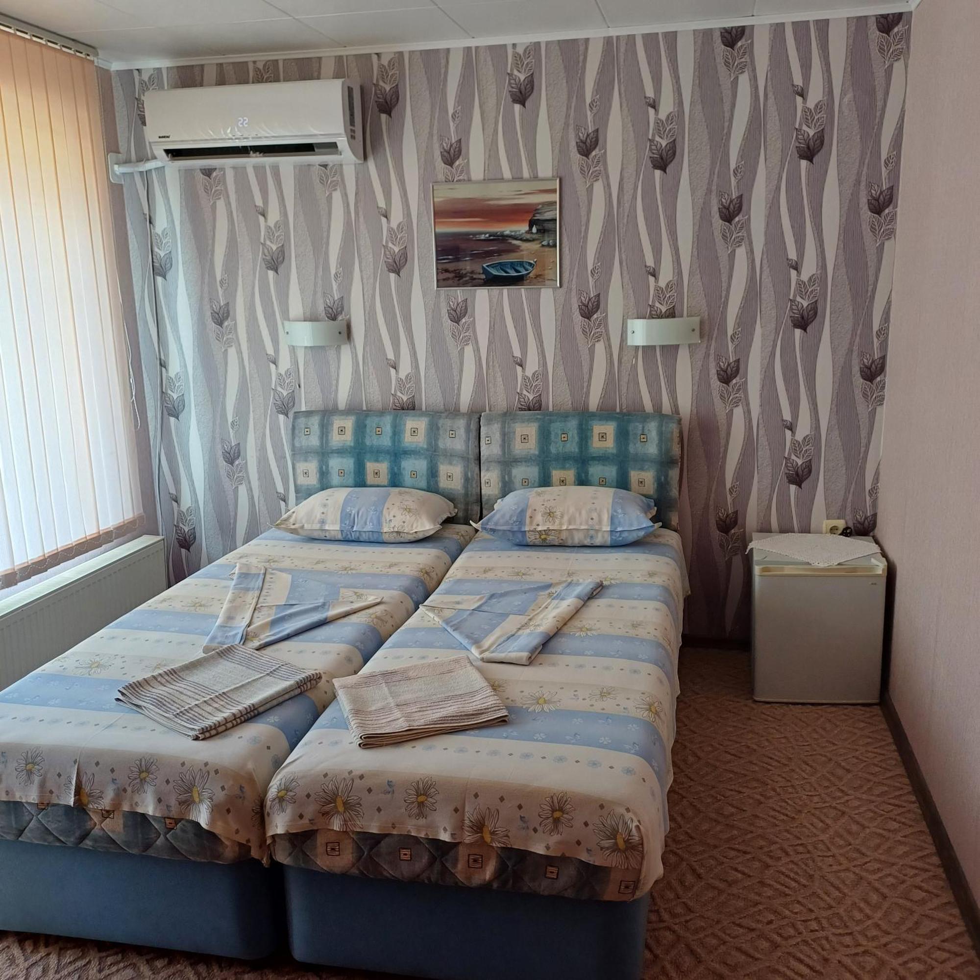 Enjoy Guest House غولدن ساندز المظهر الخارجي الصورة